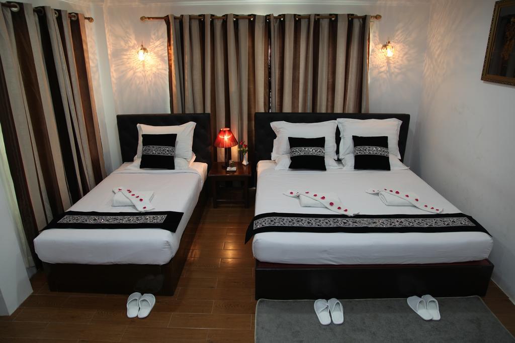 Hotel Lux Ngwesaung Exteriör bild